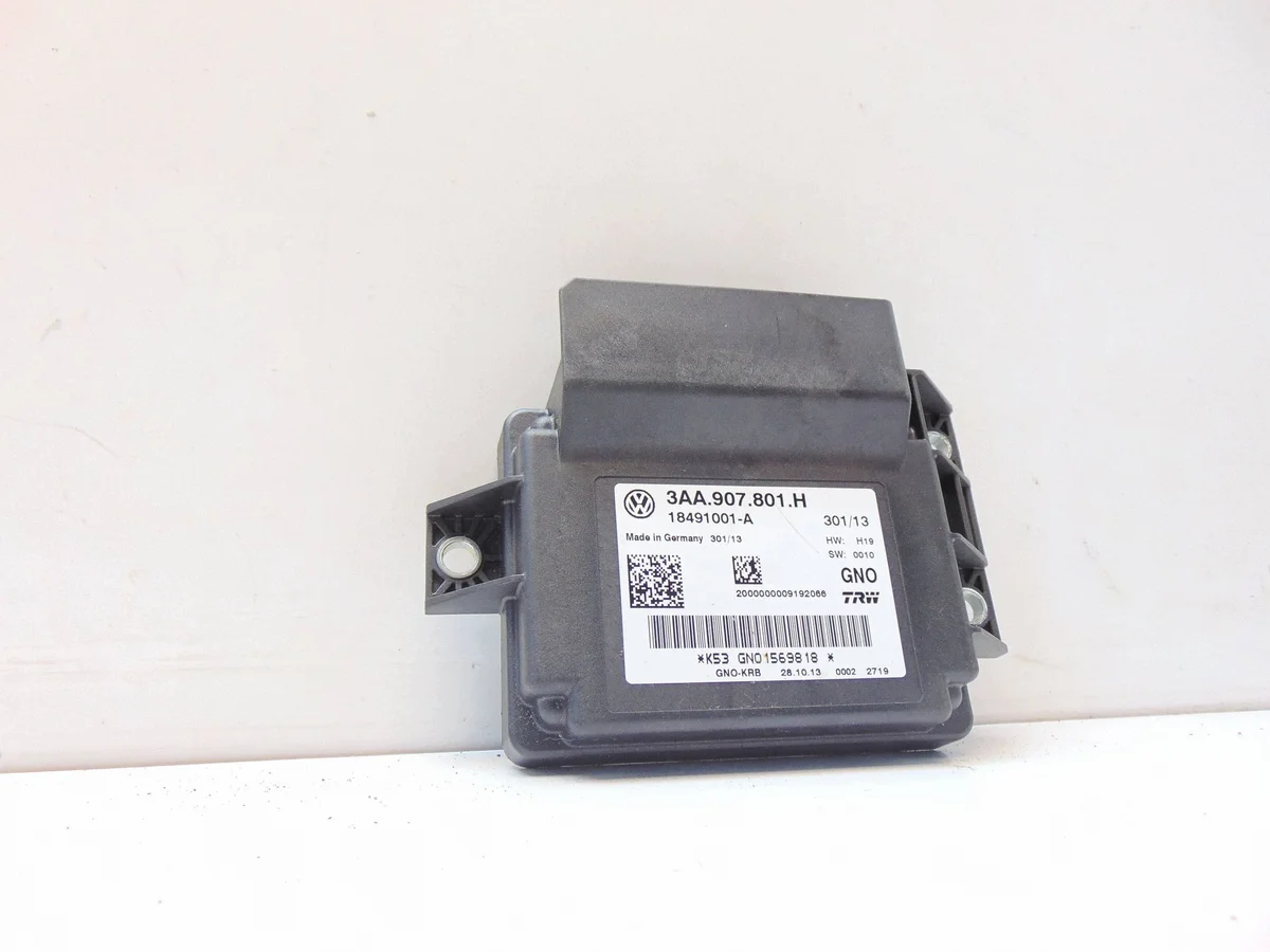Módulo Freno Mano VW Sharan Passat CC 3AA907801H