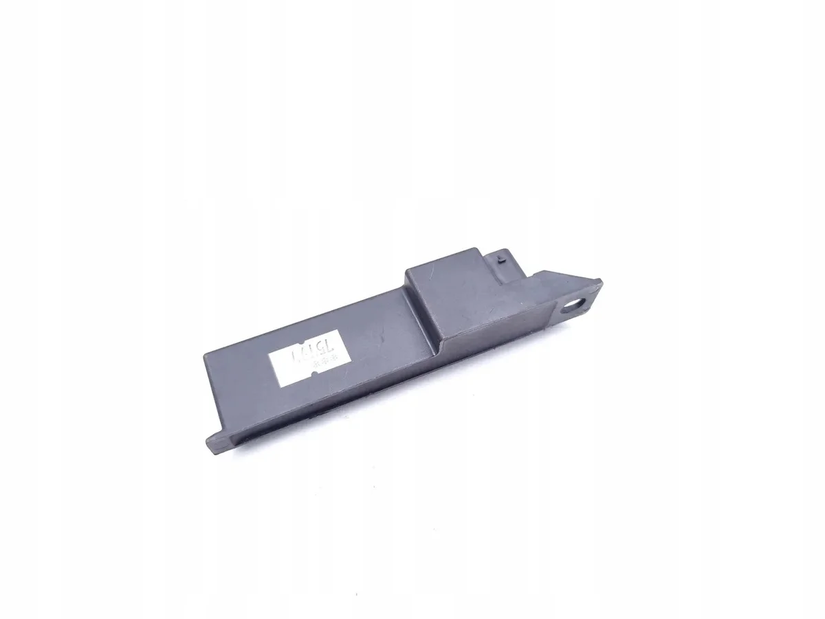 Audi e-Tron GT Antena interna 4M0907247B image 6