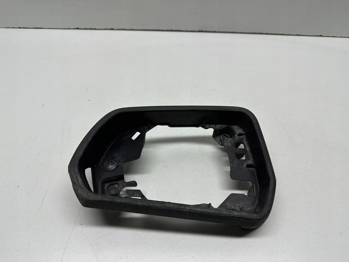 Element lusterka Ford Mustang VI 621609