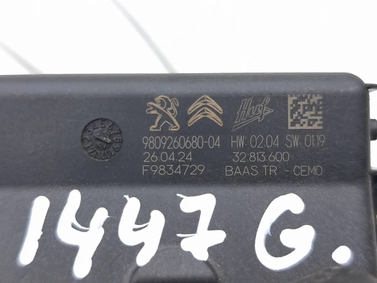Sensor Pie de Maletero Peugeot 3008 III 9809260680 image 7