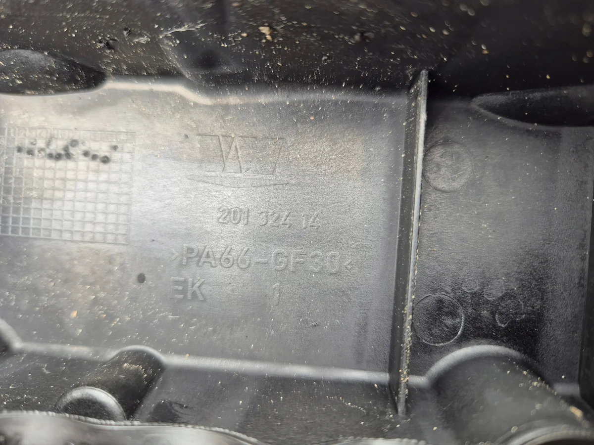 Chrysler Grand Voyager V -aluslevyn suojus image 3