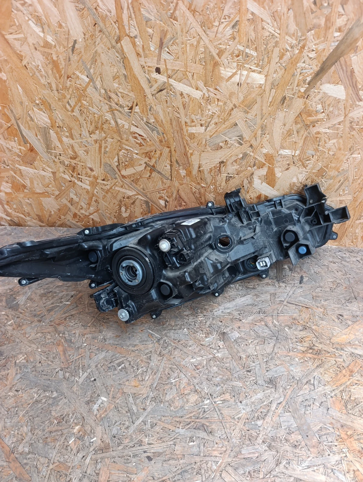 Phare gauche Toyota Corolla E21 2019-2025 image 6