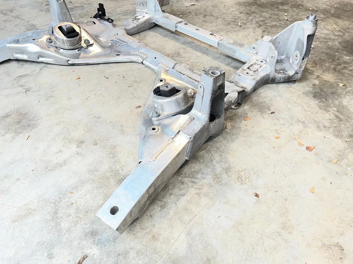Traversa Asse Anteriore Alfa Romeo Stelvio TMR3642