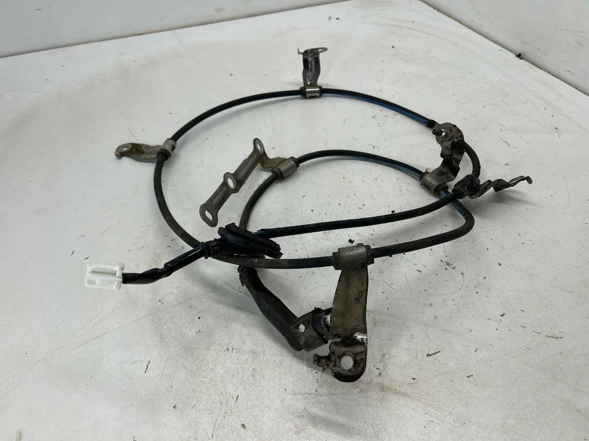 Handbromsvajer Vänster Subaru Forester 26018SJ010 image 4