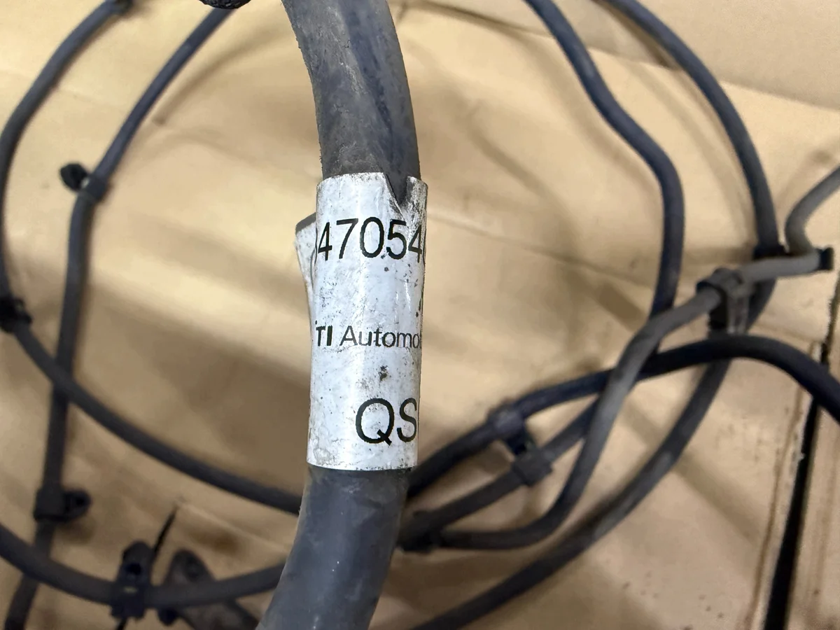AdBlue-putki Mercedes W213 2.0 diesel image 3