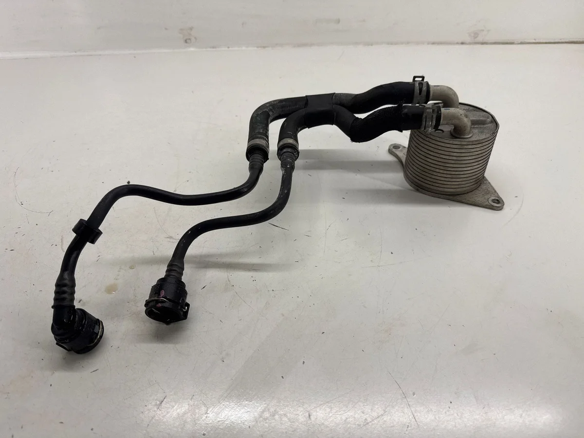 Refroidisseur d'huile BMW 2 F44 8658491 image 3