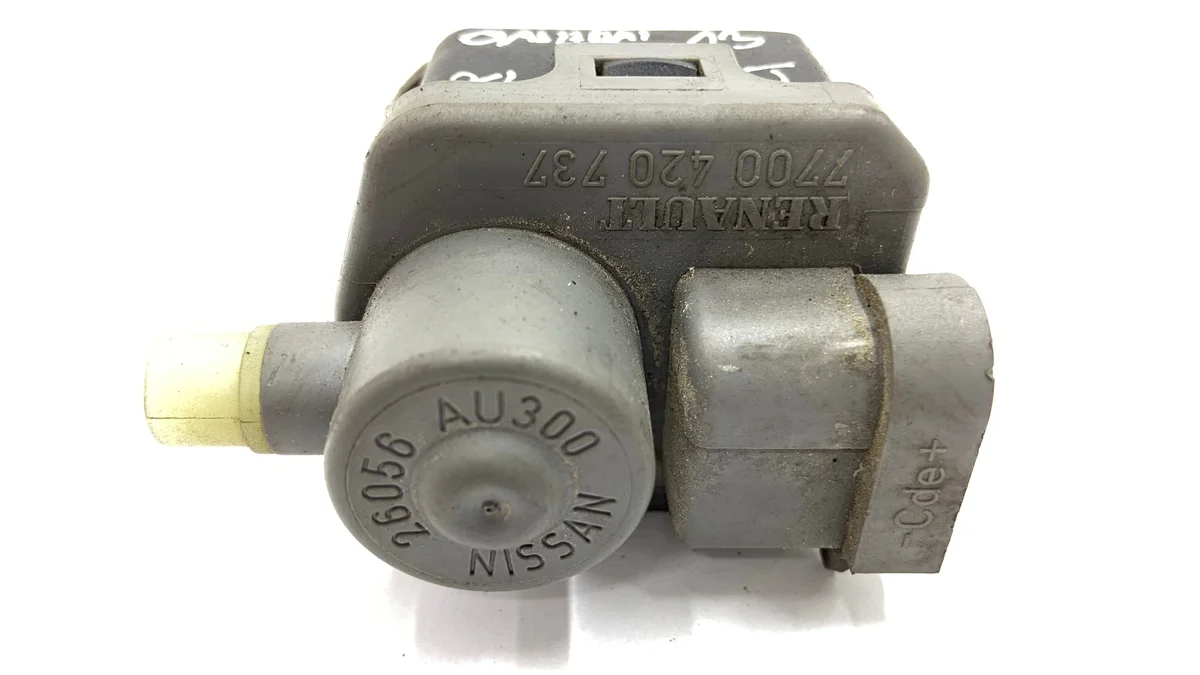 Nissan Qashqai J10 Scheinwerfer Stellmotor image 4