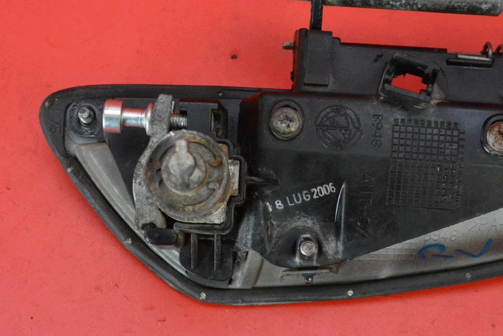 Maçaneta Porta Dianteira Esquerda Alfa Romeo 159 image 3