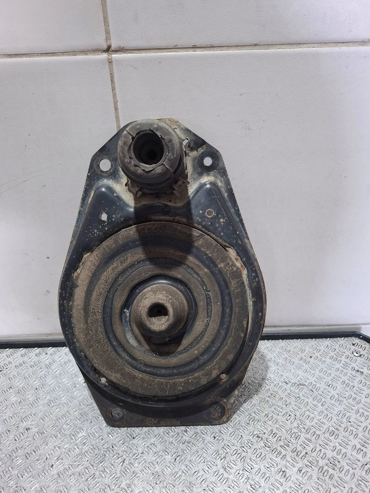 Supporto Molla Sospensione Posteriore Renault 8200050004L