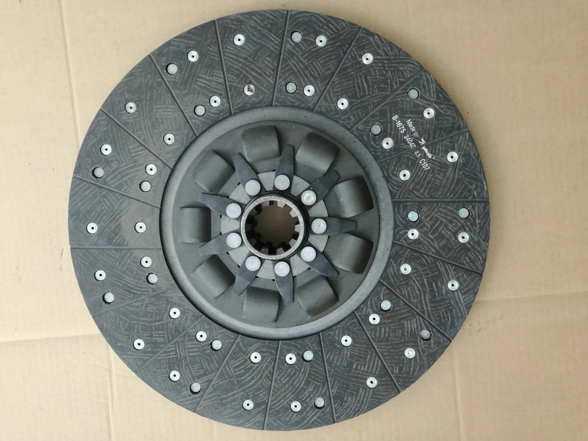 Disque d'embrayage Mercedes MAN 430MM A17A11924