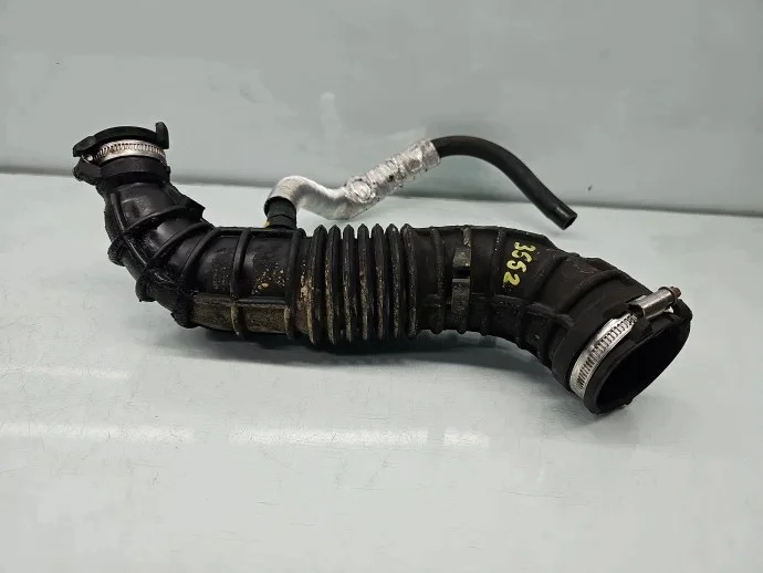 Durite admission air Renault Laguna 3 8200493721