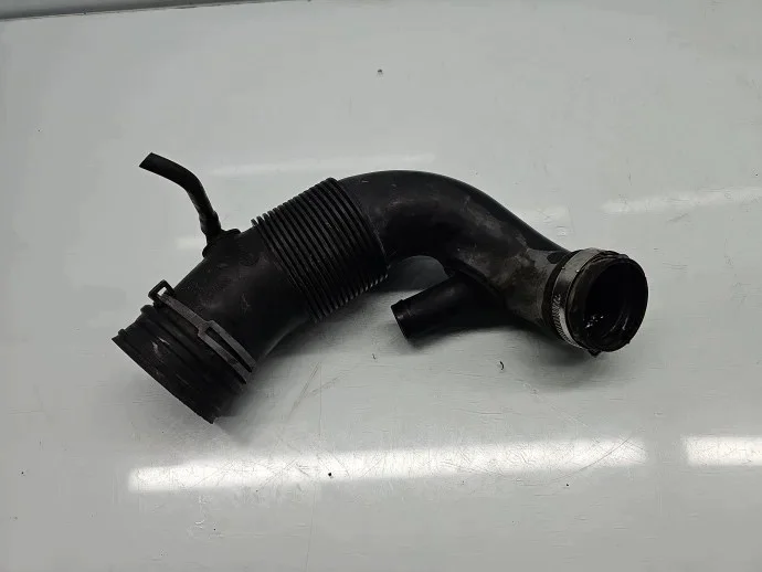 Durite d'admission d'air Skoda Fabia 3 6C0129654F