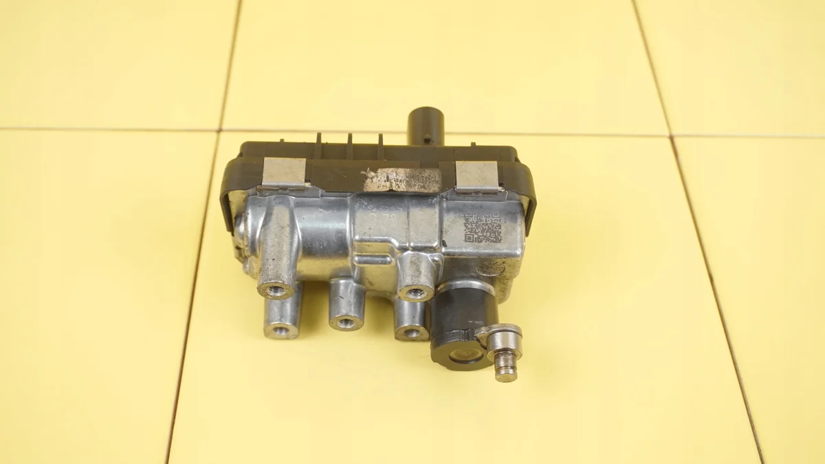 Ford Transit 2.2 TDCI Turbo Actuator image 4