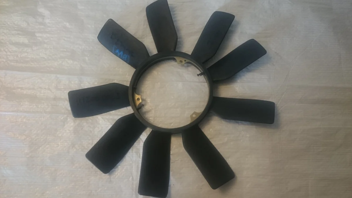 Ventilador Mercedes C124 A1112000023 Usado