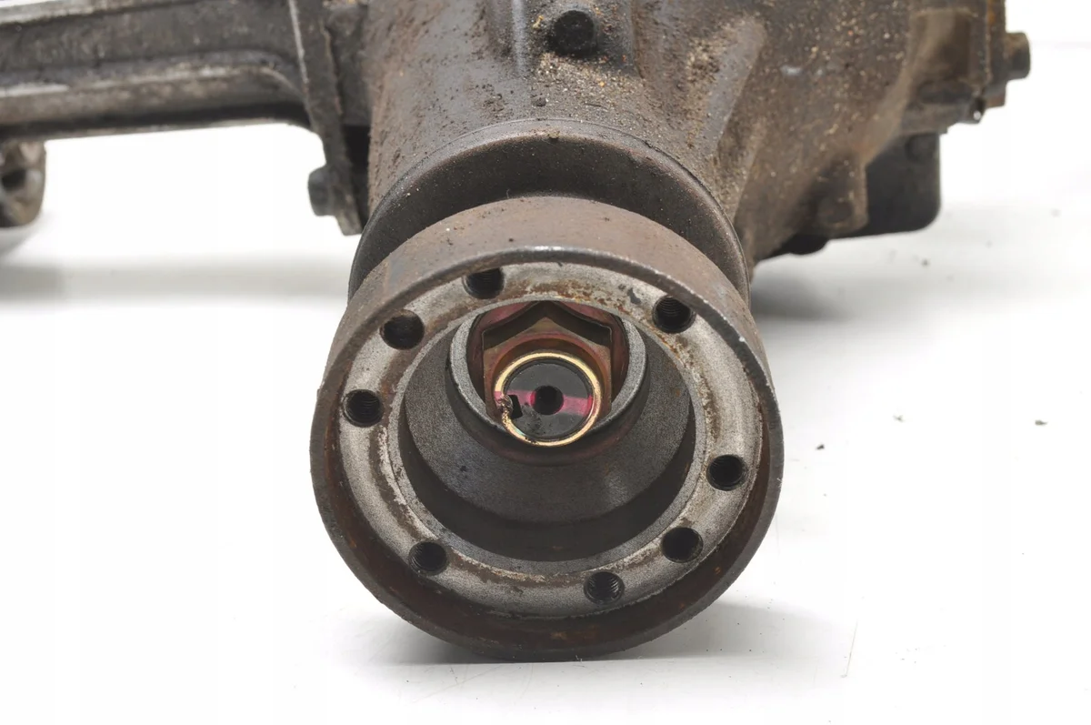 Suzuki Grand Vitara Front Differential TL43 image 8