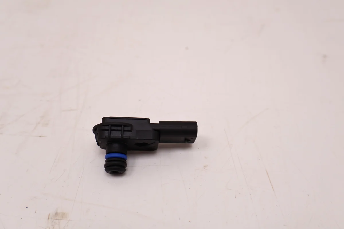 Capteur Pression Carburant BMW 3 G20/21 8482293 image 3