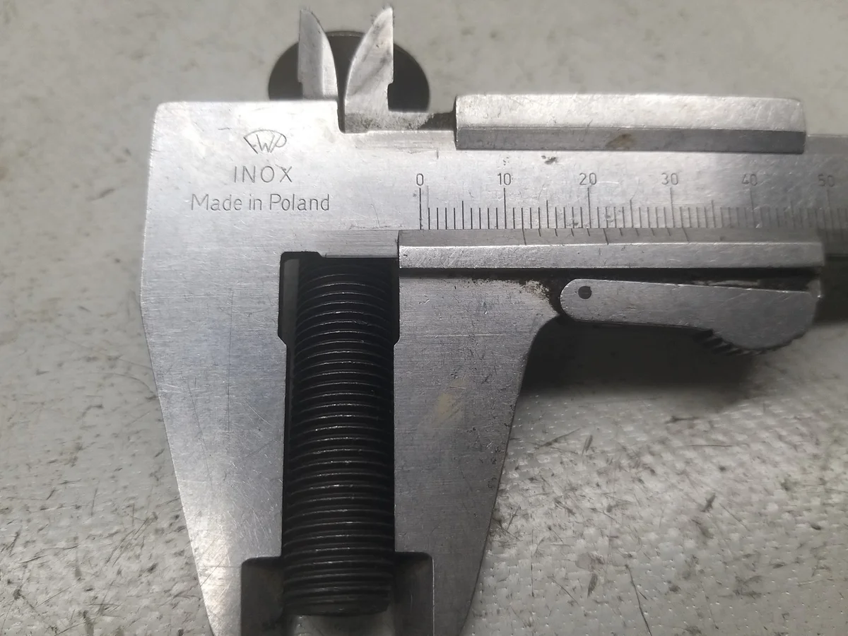 Schraube Nockenwelle 2.0 B ALT Passat B5 A4 B6 B7 image 5