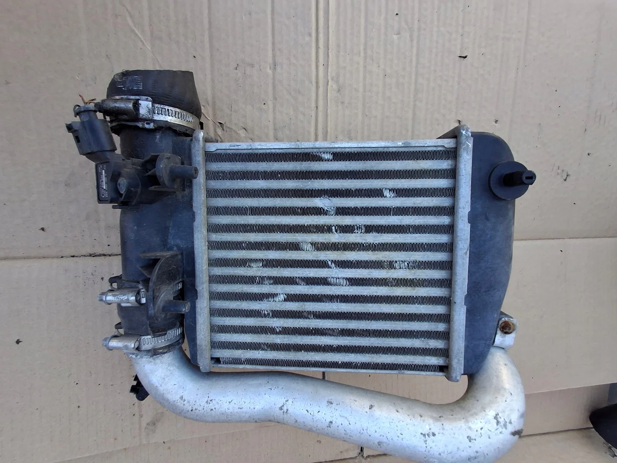 Intercooler Audi A6 4F2 C6 3.0 TDI
