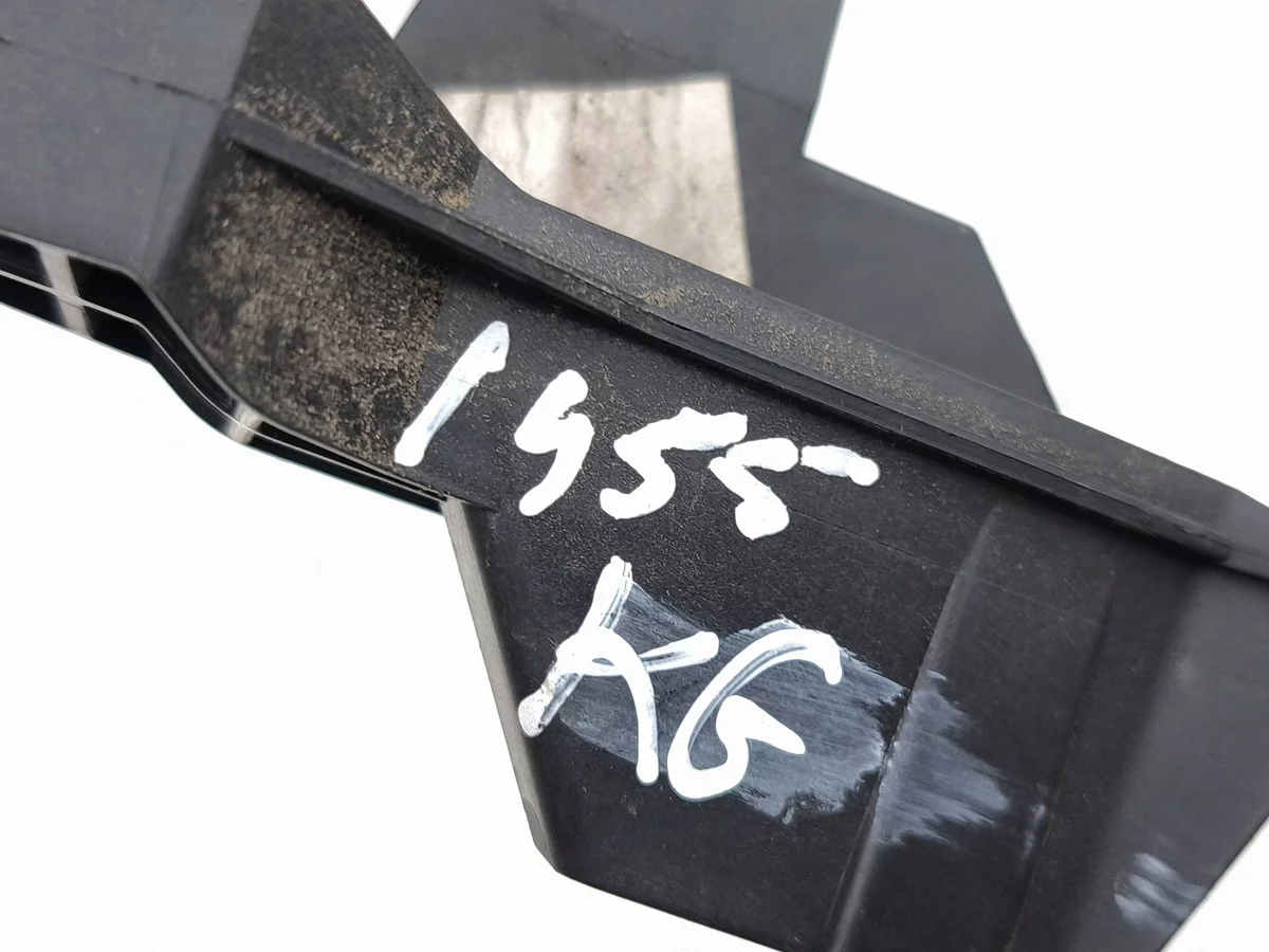 Guide de vitre Peugeot 5008 II AR Gauche OEM 9811415280 image 6