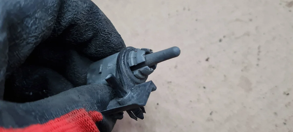 Sensor Temperatura Externa Audi A4 B8 Q5 8R image 7