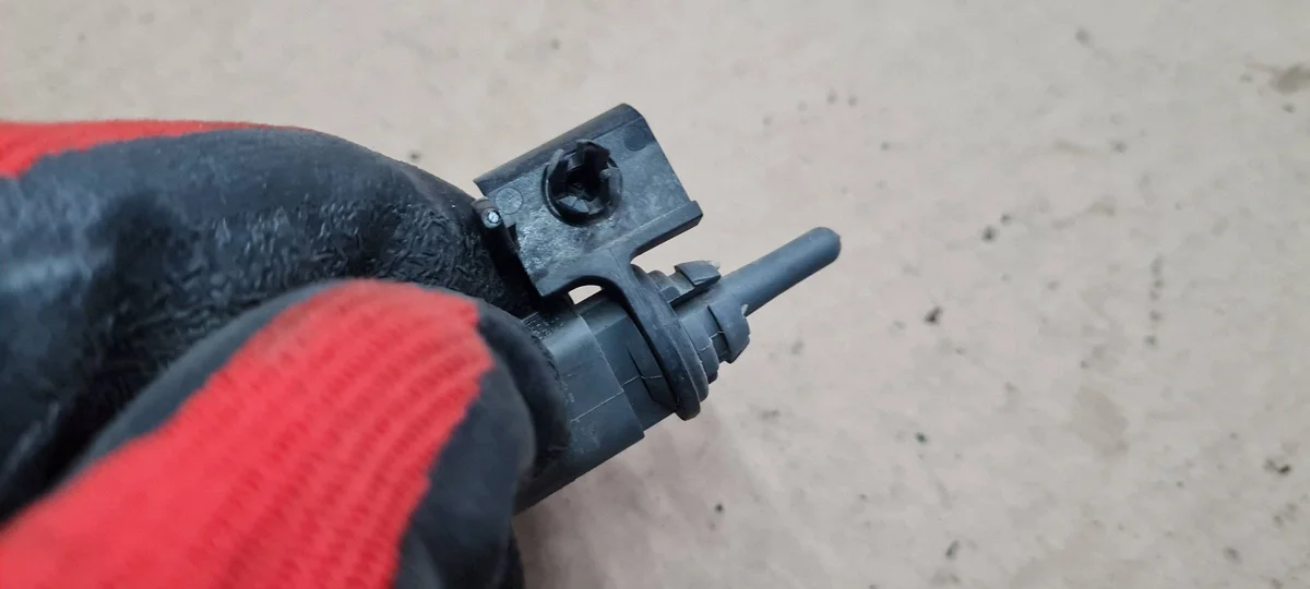 Sensor Temperatura Externa Audi A4 B8 Q5 8R image 10