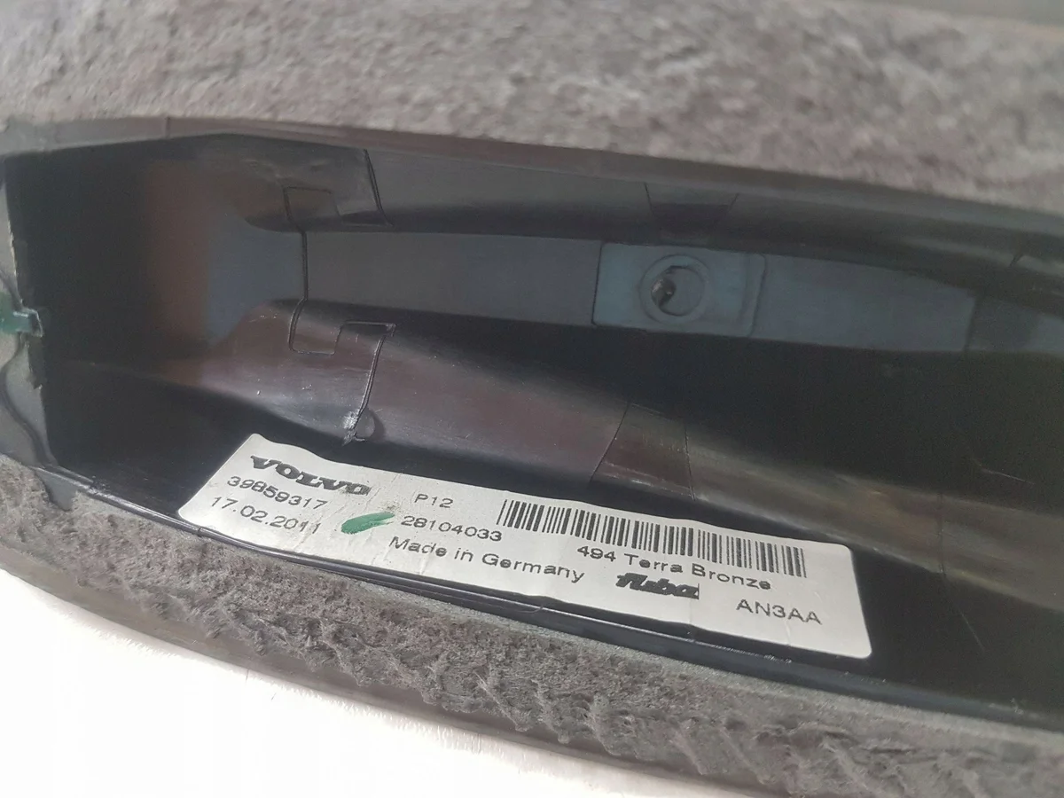 Volvo XC60 2011 Antena GPS Tiburón 39859317 image 4