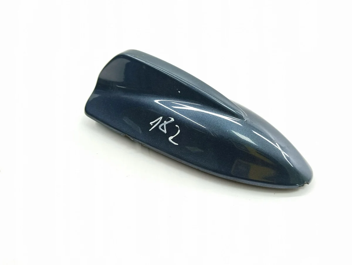 Tampa Antena GPS Volvo V50 39850351 Usada