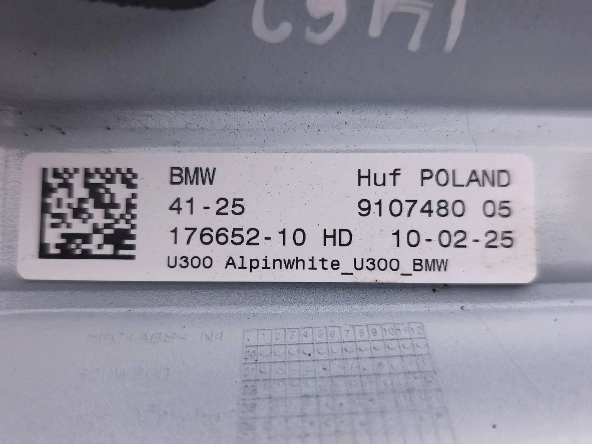 BMW i4 2025 Antena GPS Usada 9107480 image 8