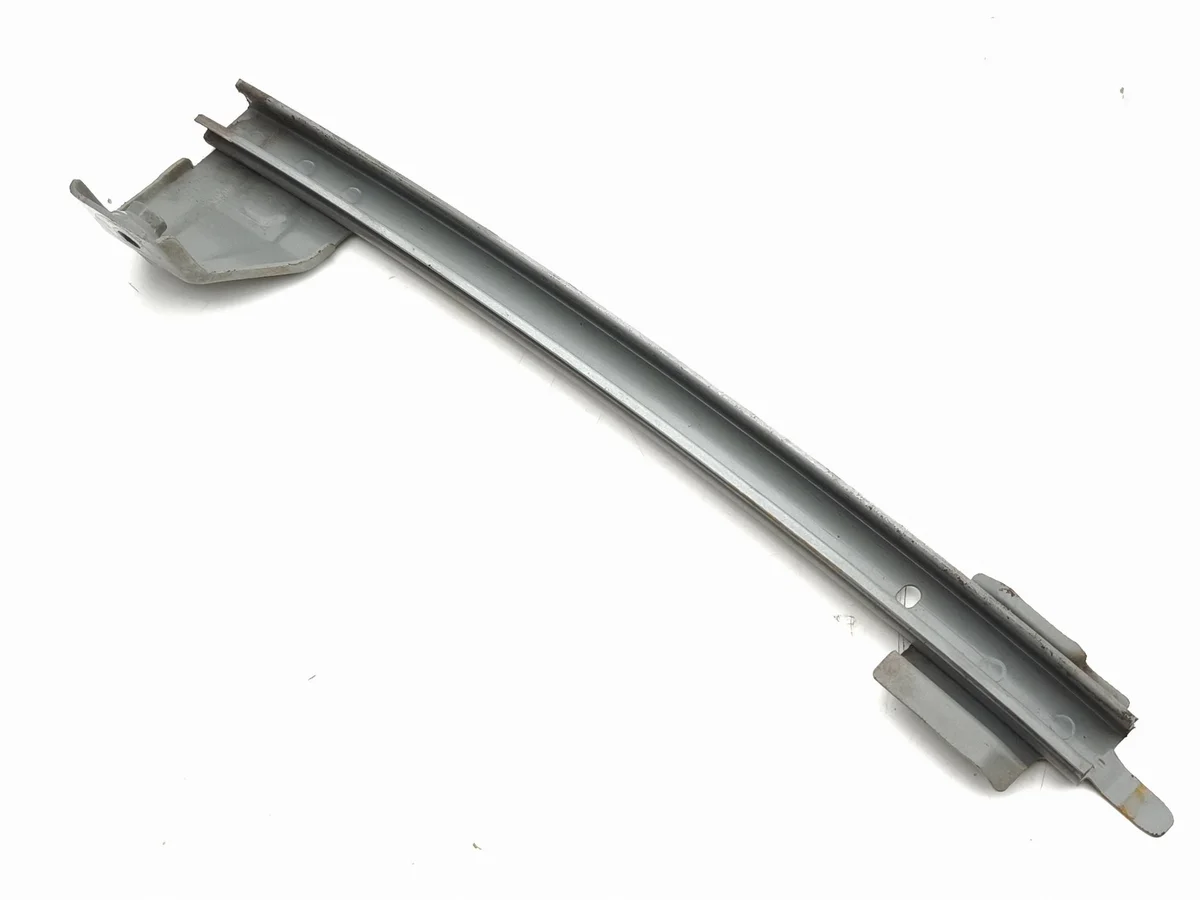 Toyota Prius XW30 2015 Front Door Window Guide