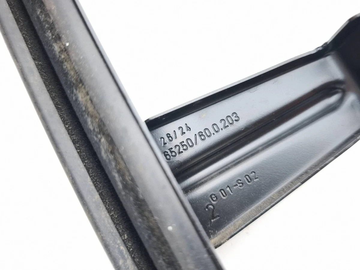 Ford Explorer EV 2025 Front Door Window Guide image 6