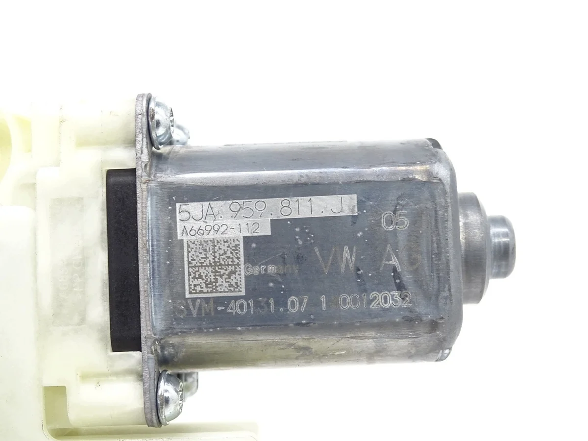 Skoda Rapid Fensterheber Motor Links Vorne image 4