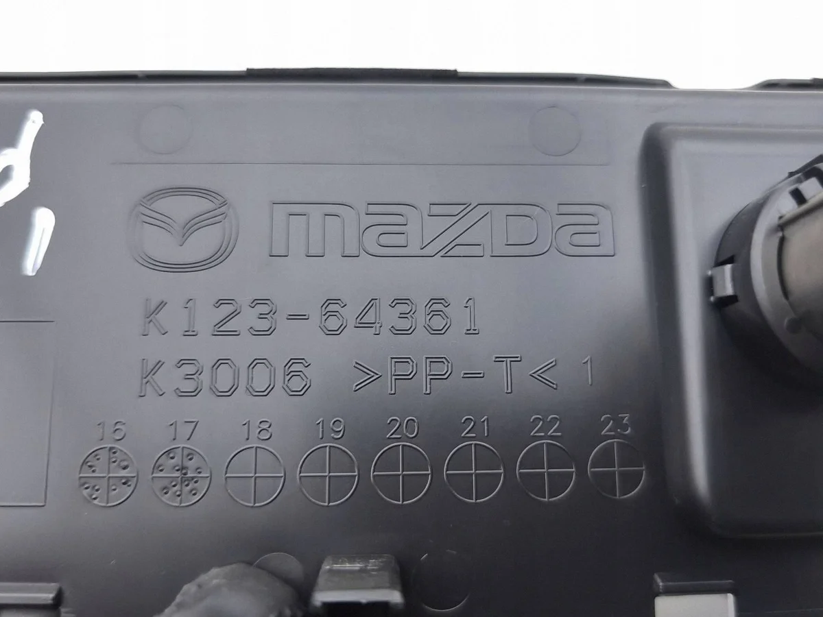 Mazda CX-5 II 2020 Tomada 12V K12364361 image 7