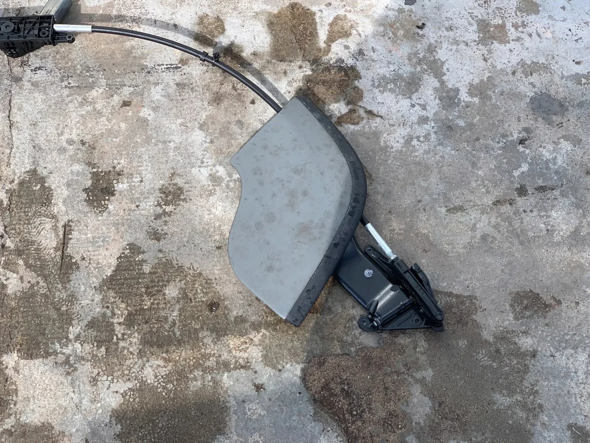 Scharnier Dachklappe Links Mercedes SL R230 image 3