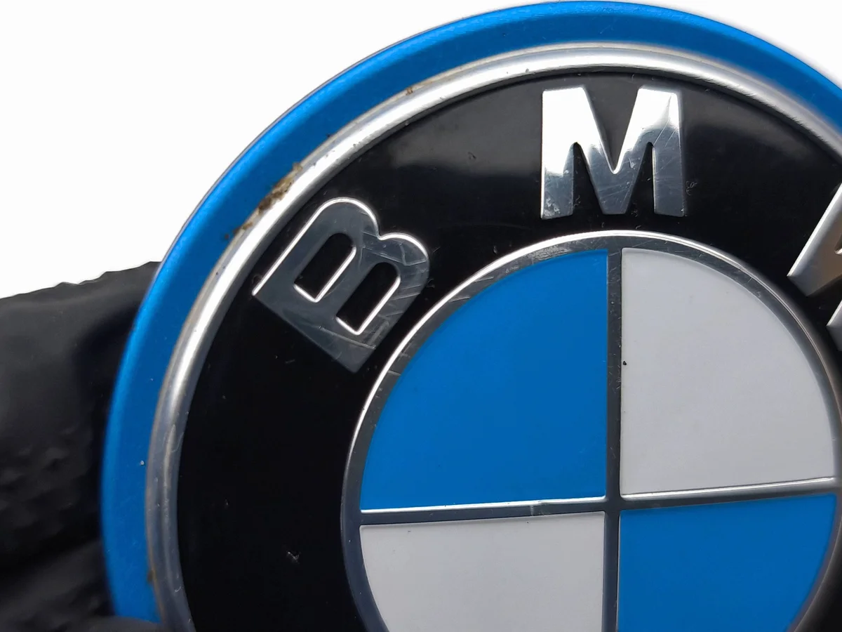 BMW 2 Active Tourer U06 2023 Emblem 10333410 image 6