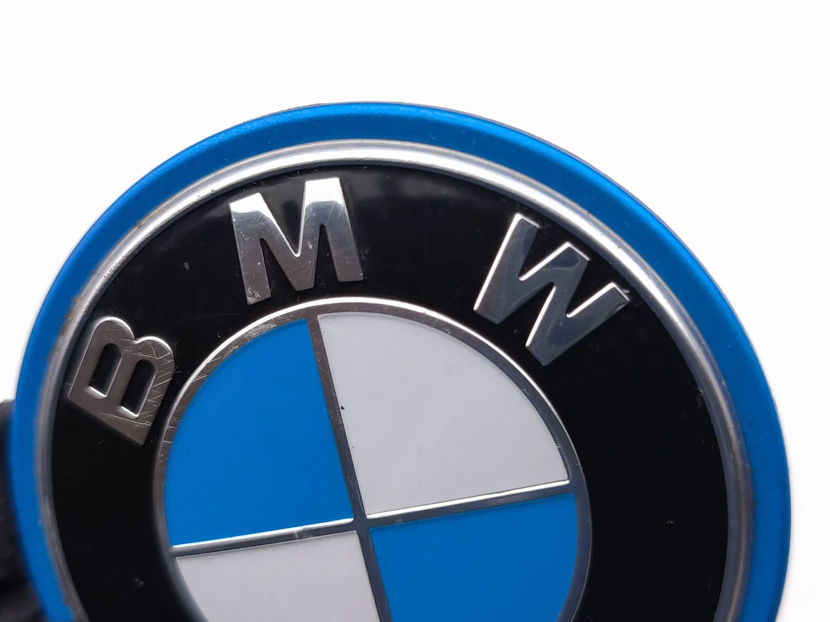 BMW 2 Active Tourer U06 2023 Emblem 10333410 image 7