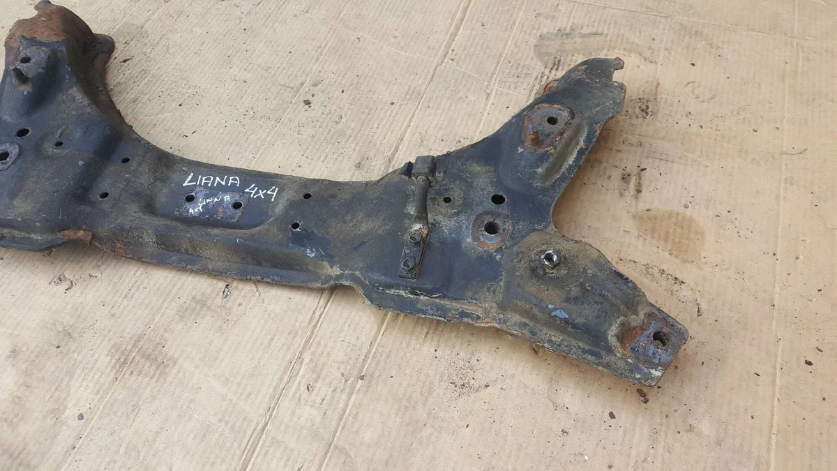 Suzuki Liana Achsträger vorne gebraucht AYC3341 image 7