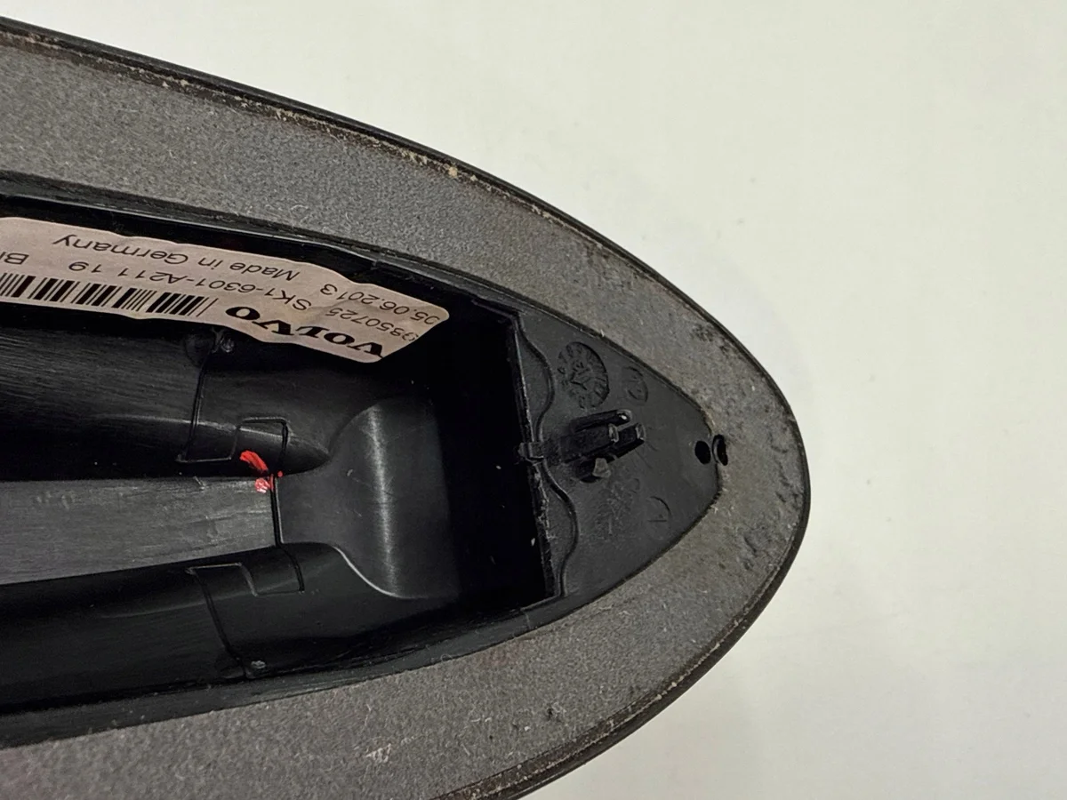 Volvo XC60 2014 Antena GPS Usada (9850725) image 9