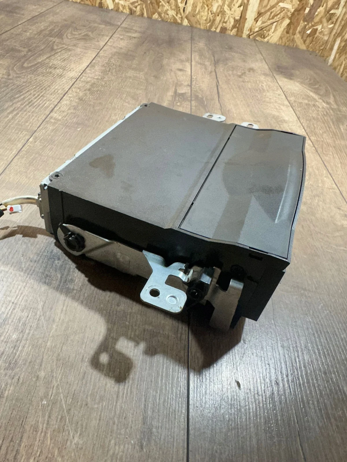 Mercedes-Benz ML W164 CD/DVD Changer SSR14484 image 4