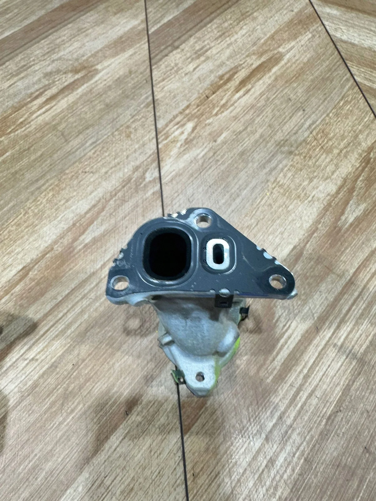 2018 Nissan Navara D23 EGR-rör SSR17134 image 4