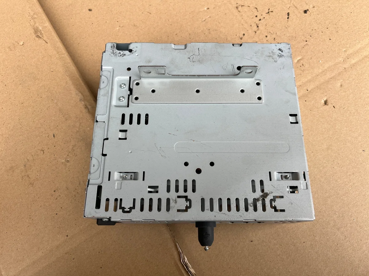 Panneau chargeur CD Volvo S40 II V50 8696051-1 image 3