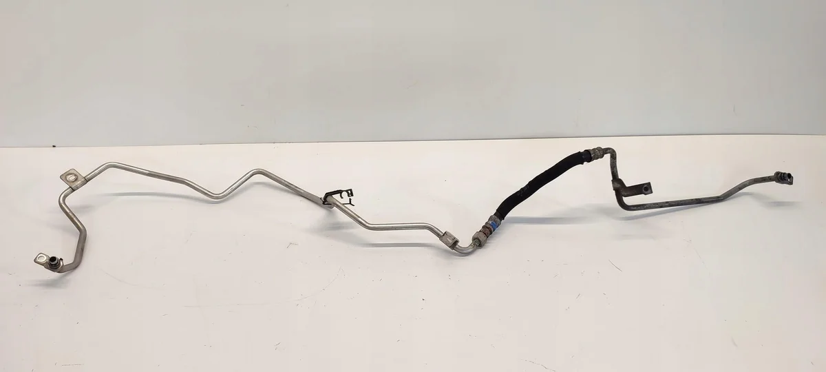 Audi A4 B8 A5 8T Getriebeölleitung 8K0317817BN