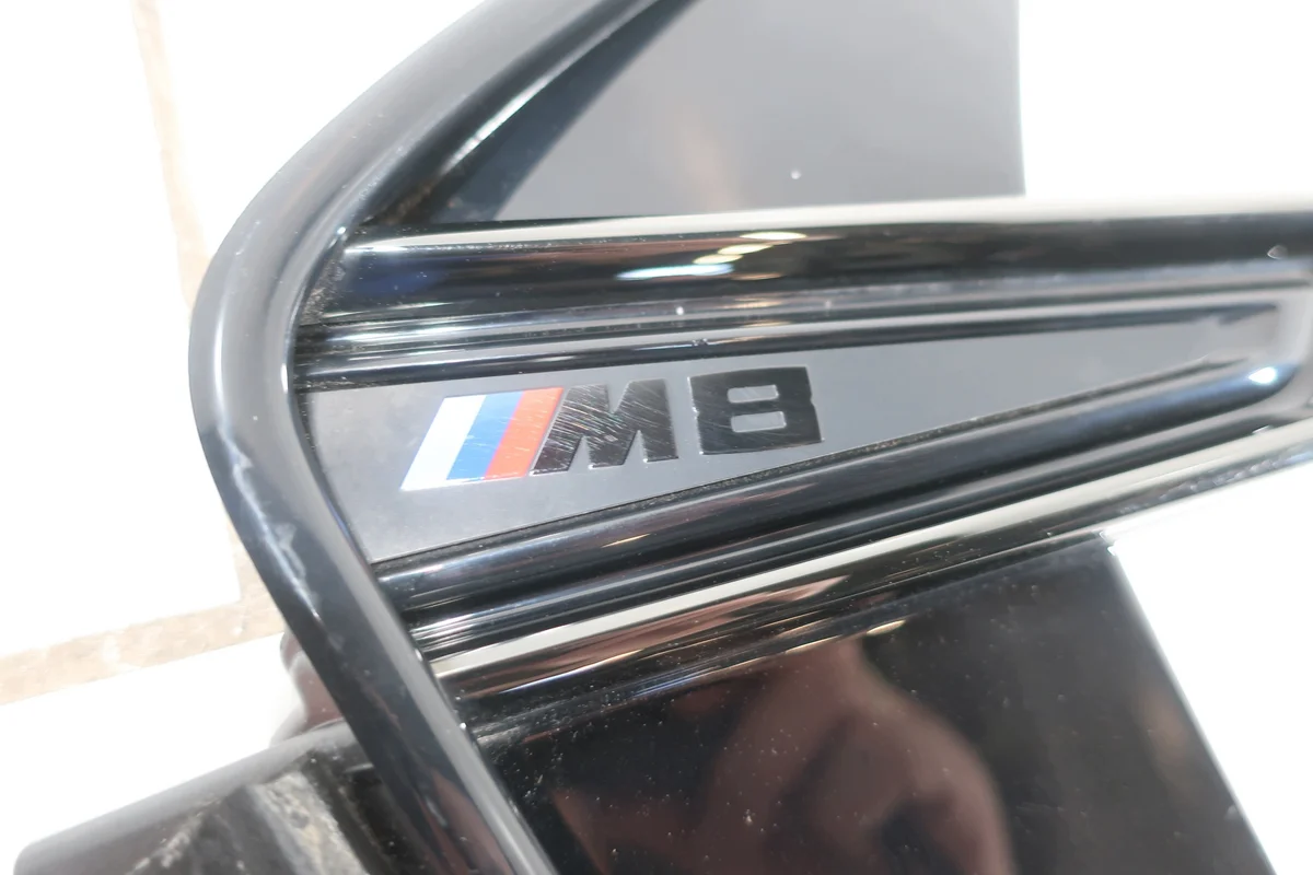 Zierleiste Kotflügel Links BMW M8 F91 F92 F93 image 3