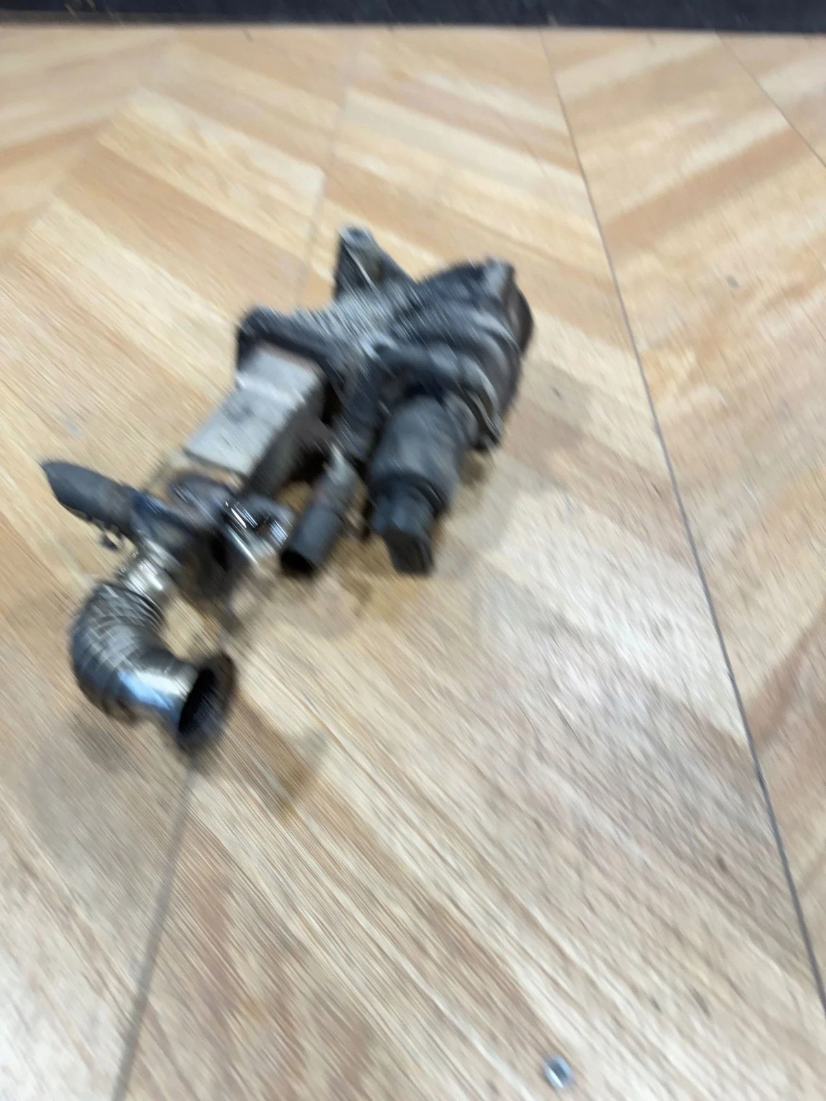 EGR-putki Renault Scenic II 1.9 dCi