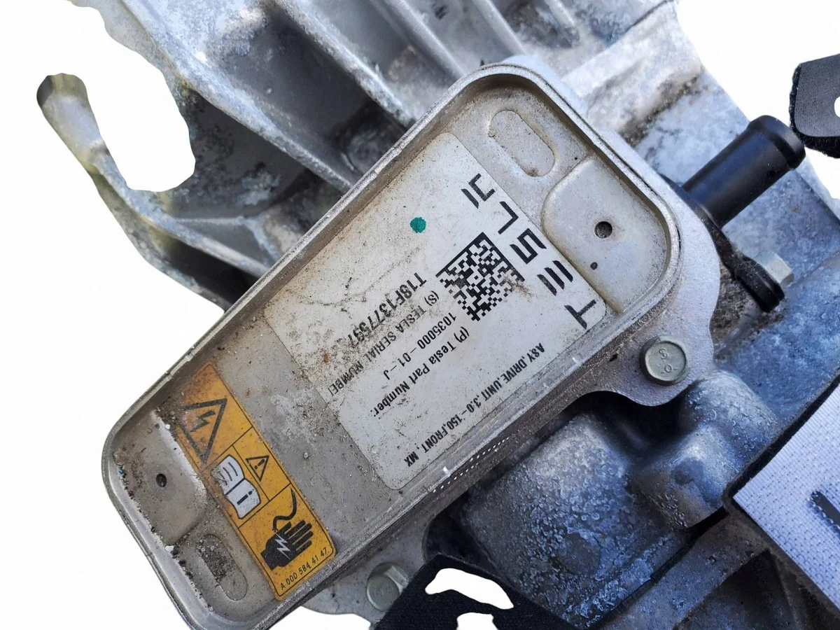 Motor Elétrico Tesla Model S 103530000E Usado image 9
