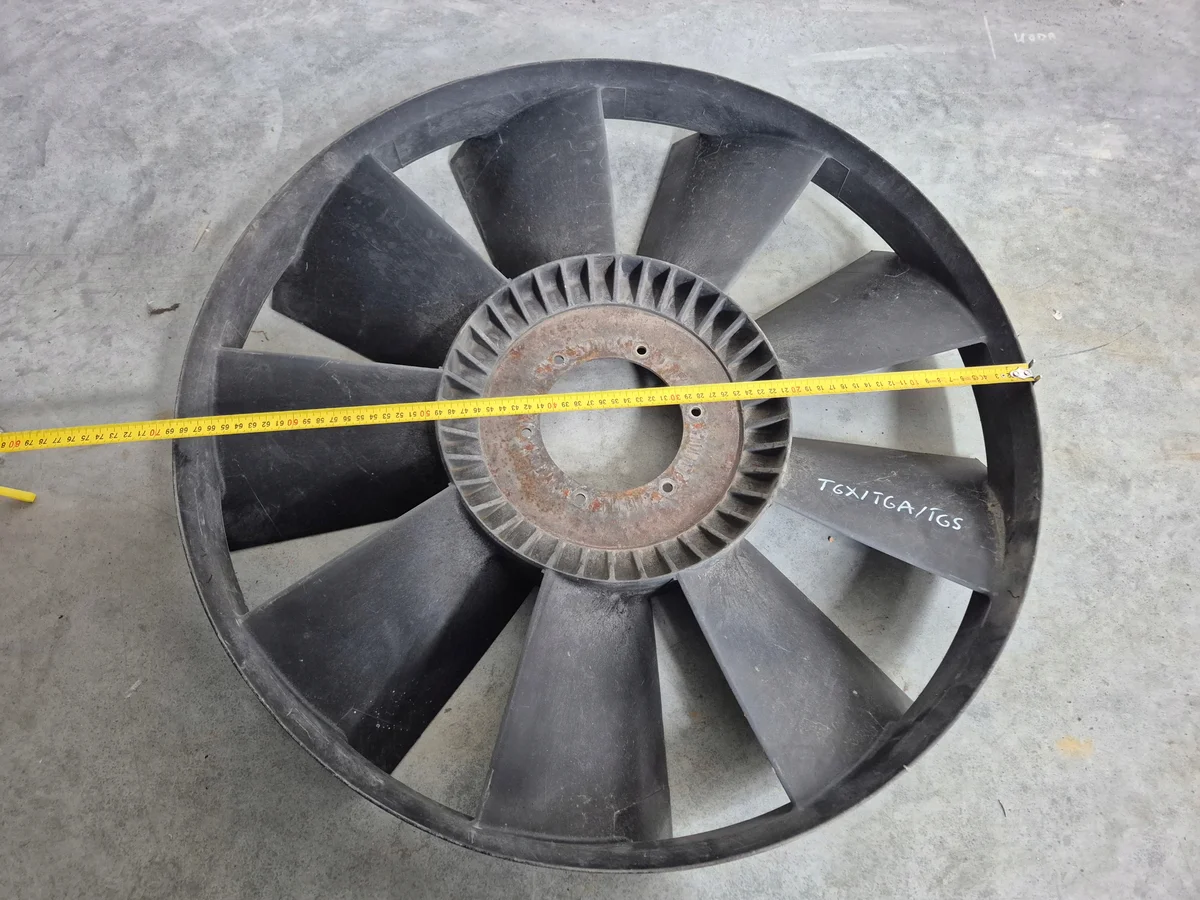 Ventilateur MAN TGA TGX TGS 69 cm
