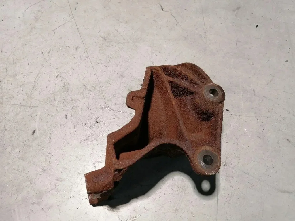 Lagerhalterung Achswelle Ford Ecosport GN157A444CA