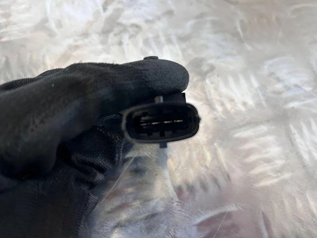 Luftdrucksensor Maserati Ghibli 0281006028 image 5