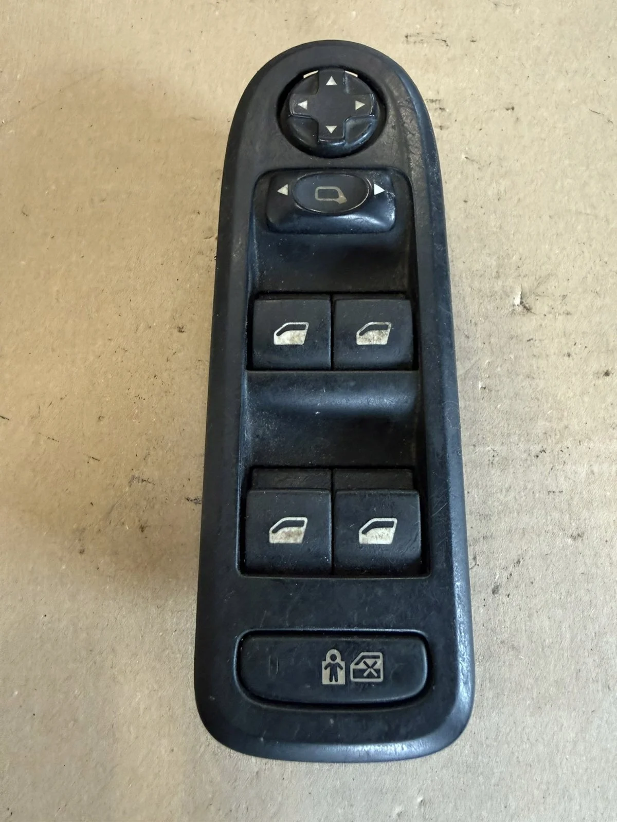 Panneau commutateur vitres Peugeot 308 96644915XT
