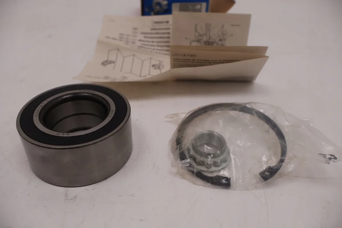 Kit Rolamento Roda VKBA757SKF Usado image 3