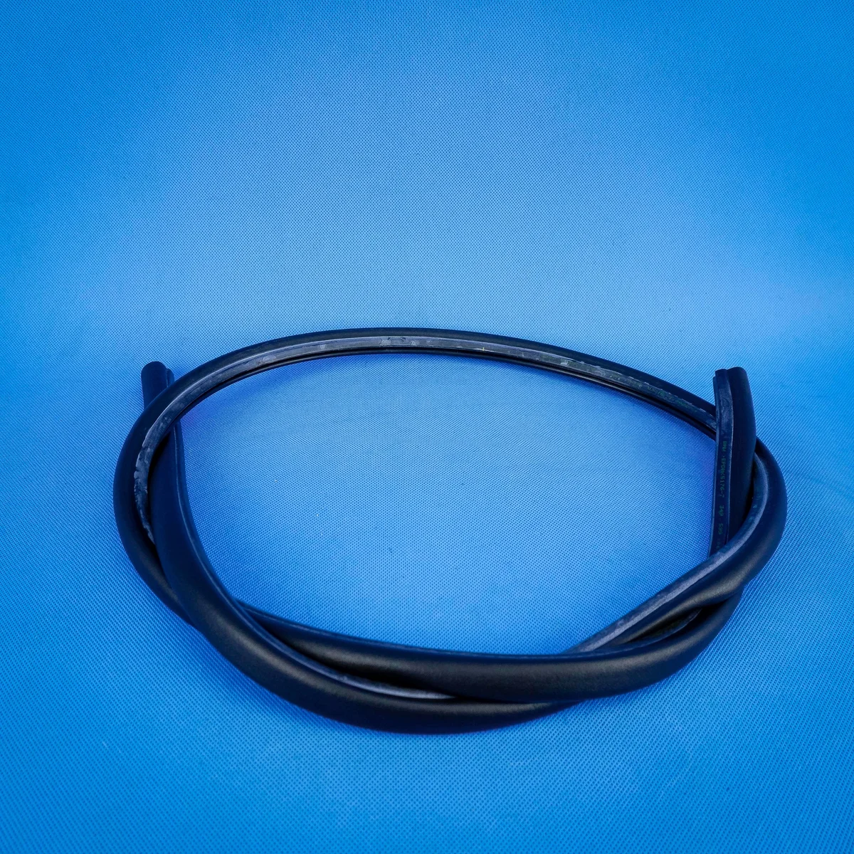 Joint capot avant BMW 5 G30 51767349599